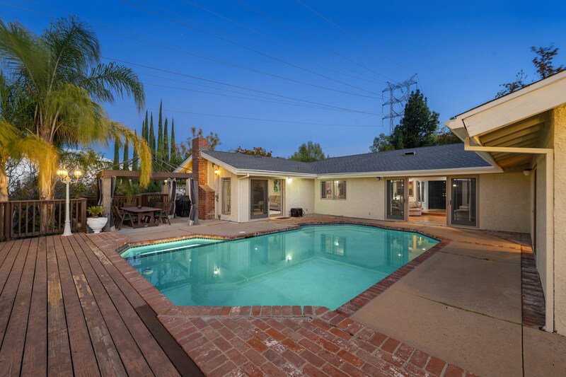 patio traero de casa con alberca