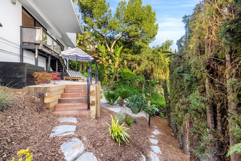 moderna casa con patio