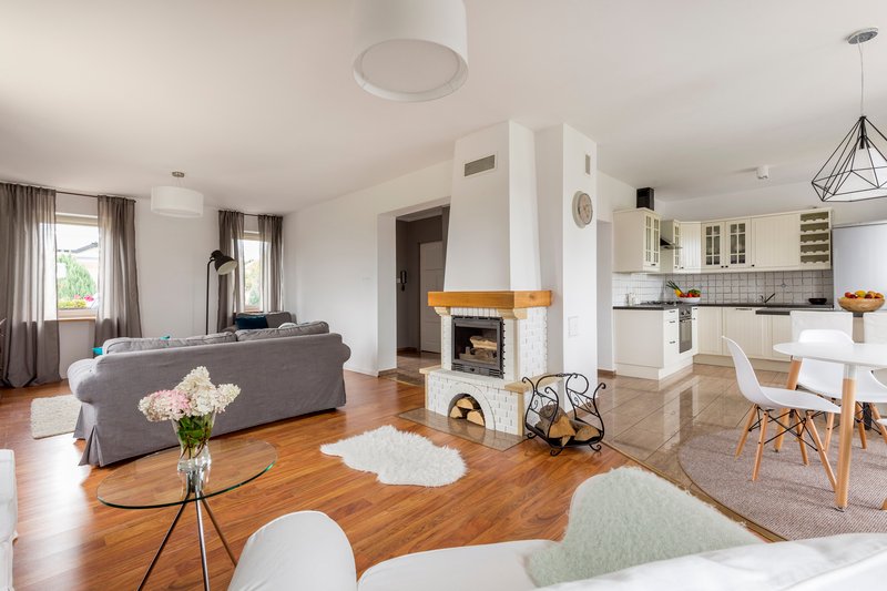 espaciosa sala de casa